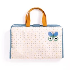 Sac à Langer Poupon Blue Fly Pomea Djeco -Djeco Joyeux Paradis Sac a langer poupon Blue Fly Pomea Djeco 2